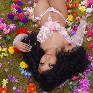 Jlorrain 2 piece set sz small 💗